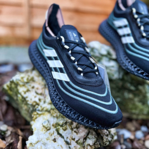 Giay Adidas 4dfwd X Parley 'Black' GX6313