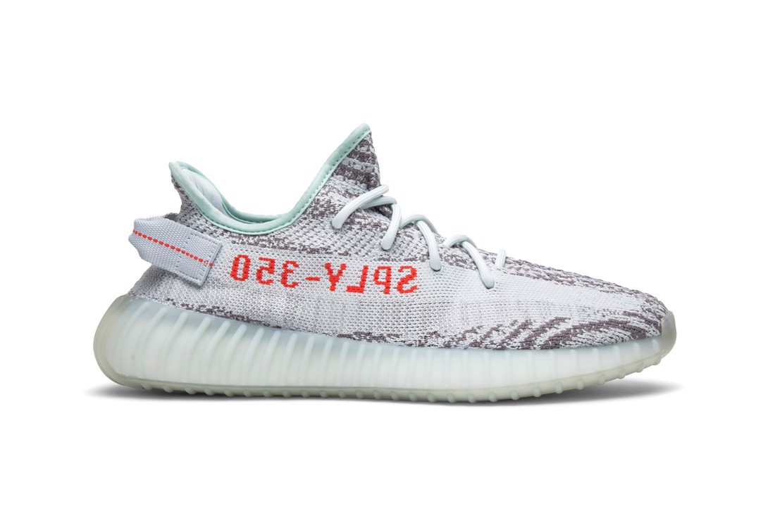 Hinh anh 4: Ben canh YEEZY 350 V2 “Light”, hay cung tro lai voi mot so mau YEEZY 350 co dien