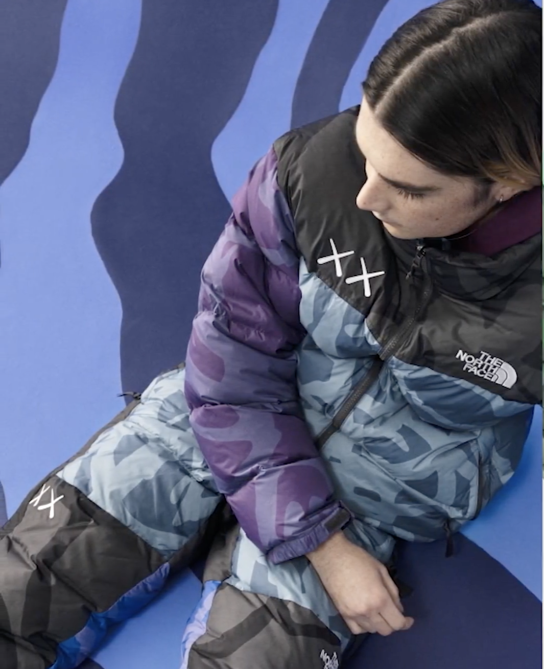 hinh-anh-chinh-thuc-cua-ban-hop-tac-kaws-va-the-north-face