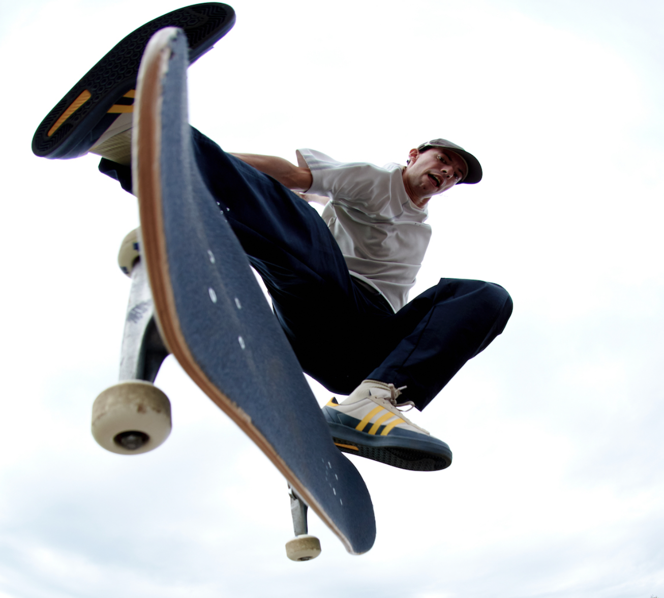 Hinh anh 5: Pop Trading Company x adidas Skateboarding: BST danh cho hoat dong ngoai troi