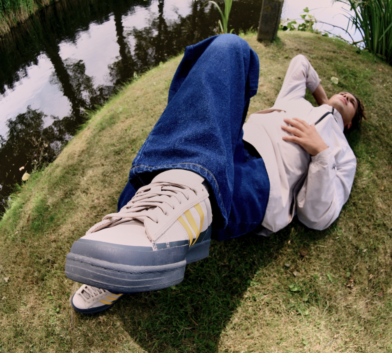 Hinh anh 7: Pop Trading Company x adidas Skateboarding: BST danh cho hoat dong ngoai troi