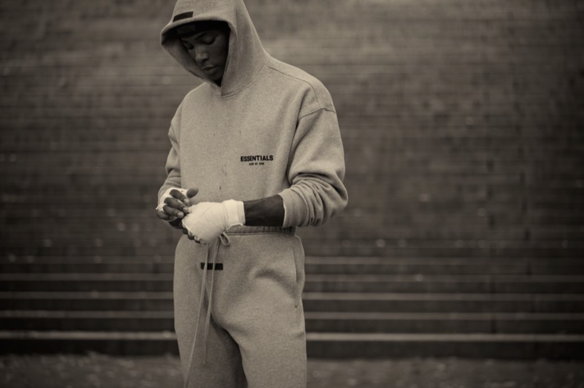 fear-of-god-essentials-thuong-hieu-thoi-trang-cua-the-he-moi