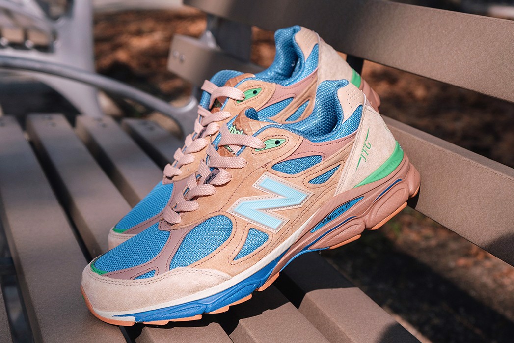 Nhung hinh anh chinh thuc cua Joe Freshgoods x New Balance 990v3 "Outside Clothes"