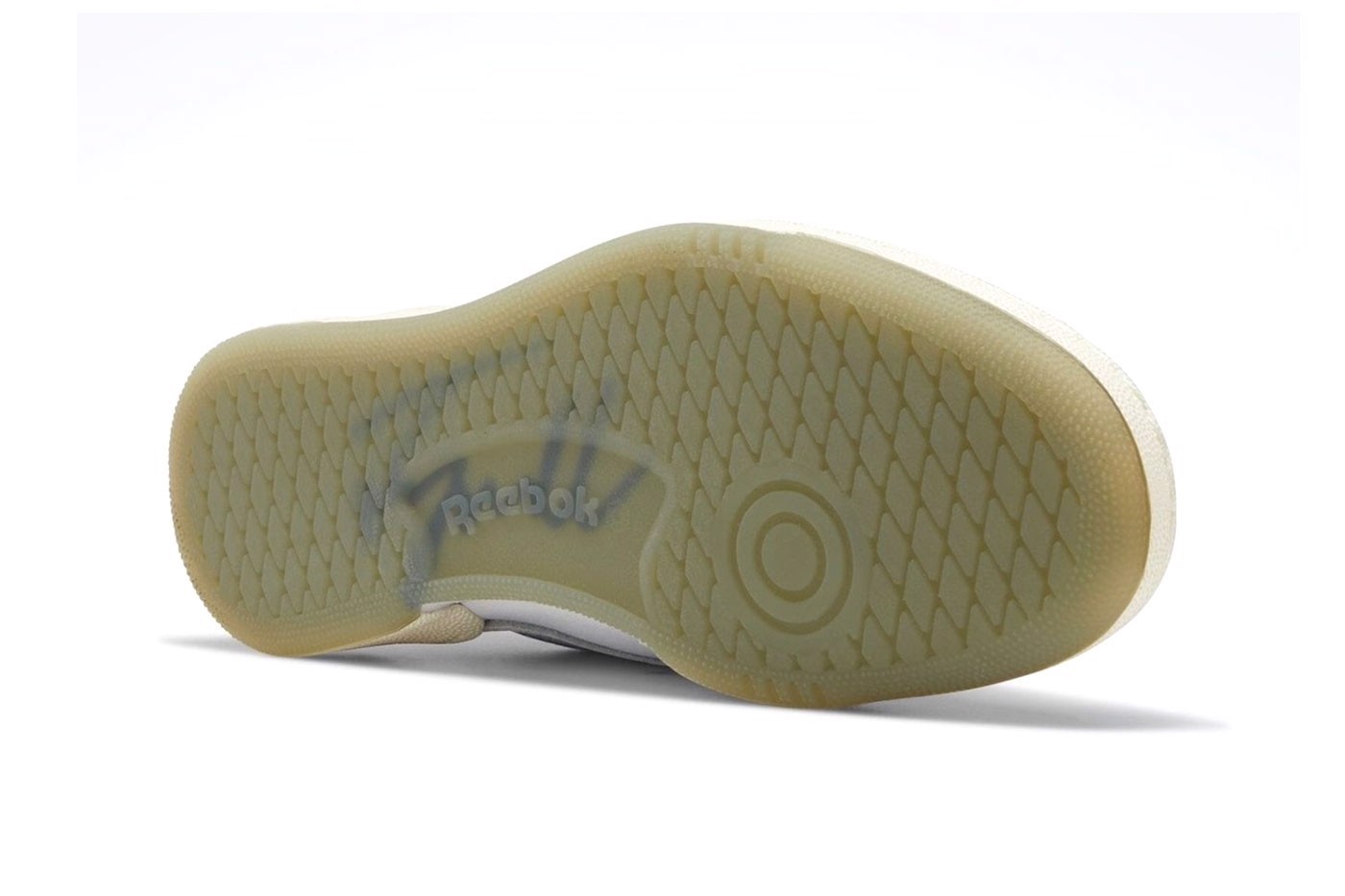 hinh-anh-chinh-thuc-cua-phien-ban-tyrrell-winston-x-reebok-club-c-85