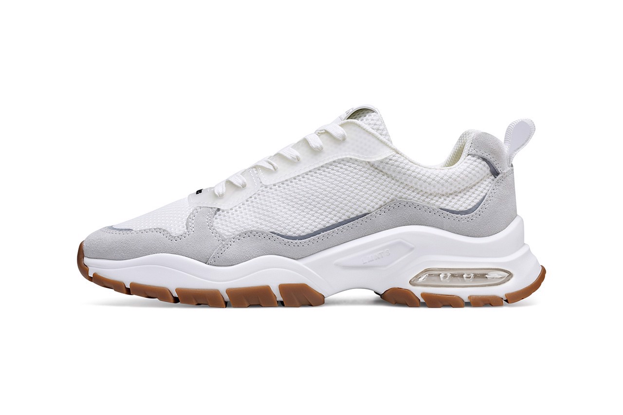 mau-thiet-ke-dau-tay-den-tu-thuong-hieu-giay-the-thao-lmnts