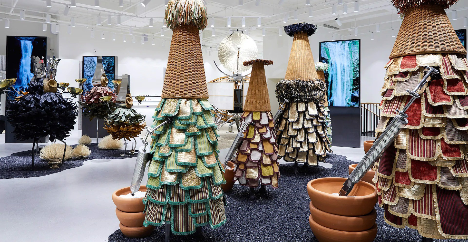 11-dieu-co-the-ban-chua-biet-ve-gentle-monster