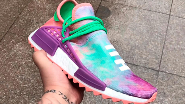 Hinh anh 4: Nhung thang tram trong hinh bong huyen thoai Adidas NMD (Phan 2)