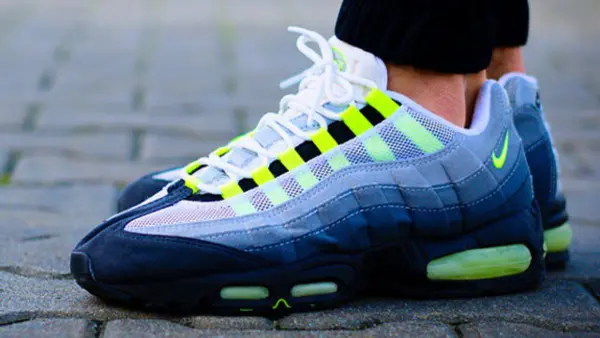 Tai sao Nike Air Max 95 duoc cac sneakerhead yeu thich den vay?