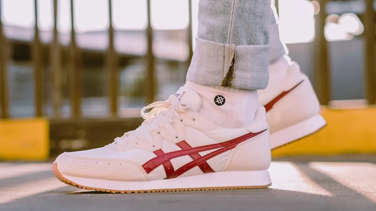 Hinh anh 5: Nam moi, cu hich moi: Nhung thuong hieu giay dep dang chu y trong nam 2023