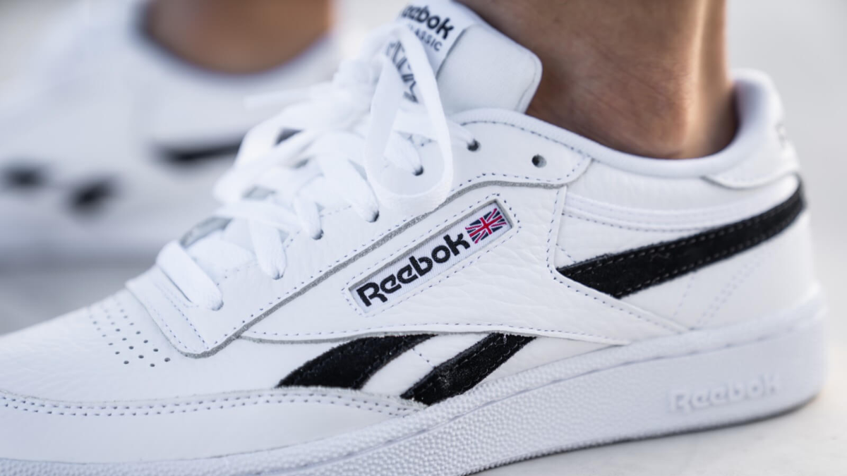 Hinh anh 10: Nam moi, cu hich moi: Nhung thuong hieu giay dep dang chu y trong nam 2023