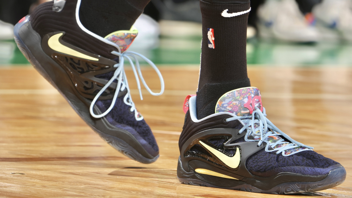 Hinh anh 7: Nhung doi giay bong ro tot nhat mua 2022-2023 (Phan 1)