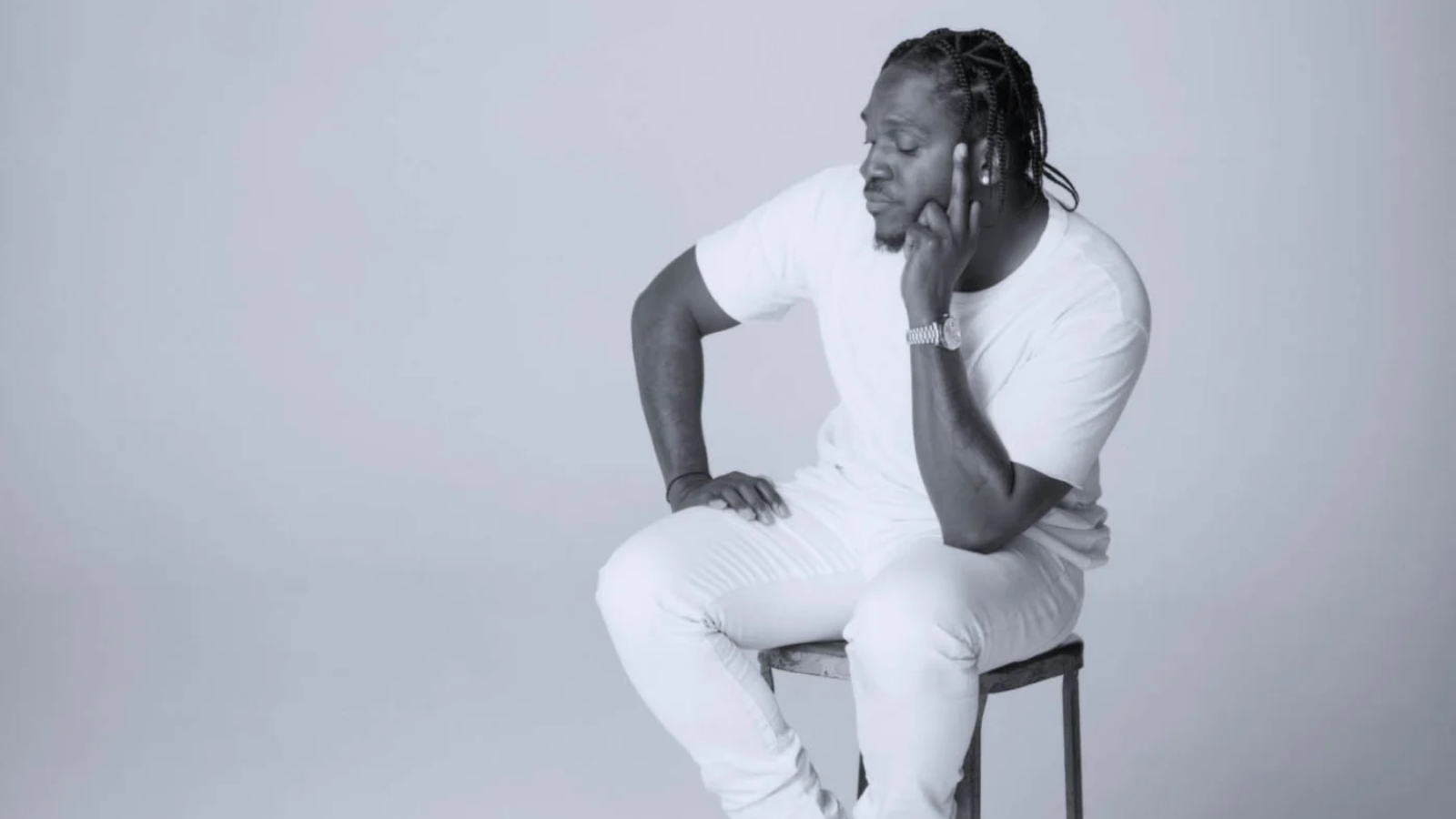 Hinh anh 3: Ai la Rapper so huu doi sneaker dinh nhat moi thoi dai? (Phan 2)