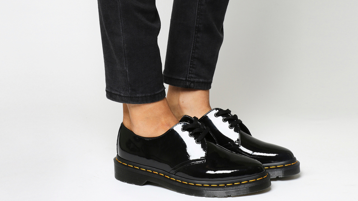 Hinh anh 6: Dr. Martens co phai da that khong? Phan loai cac chat lieu da co ban