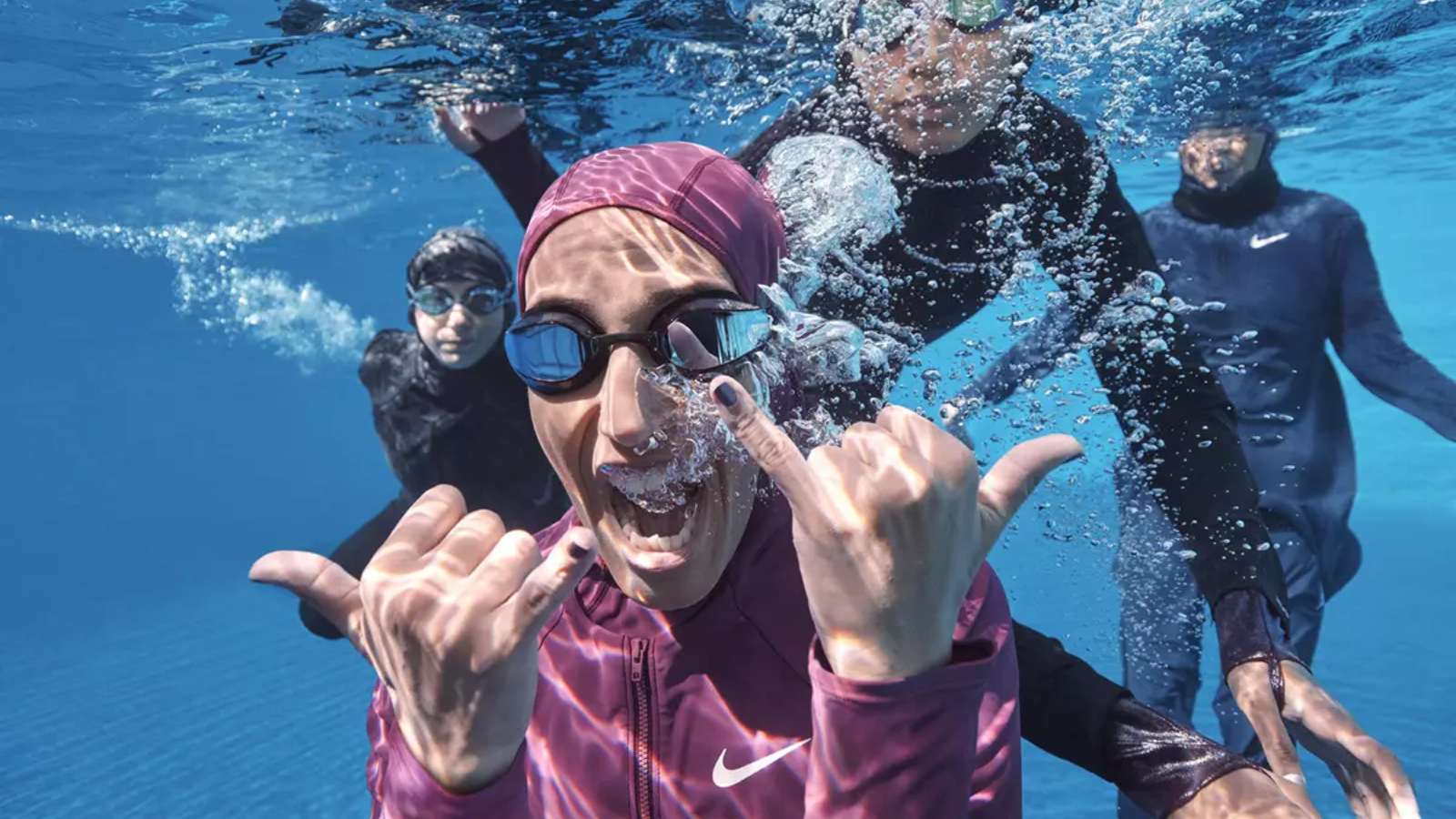 Hinh anh 7: Nike va Adidas da bat lay co hoi khai thac modest clothing nhu the nao?