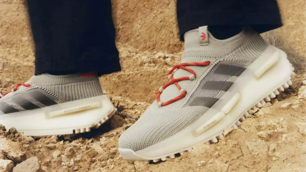 Hinh anh 4: Nhung thang tram trong hinh bong huyen thoai Adidas NMD (Phan 1)