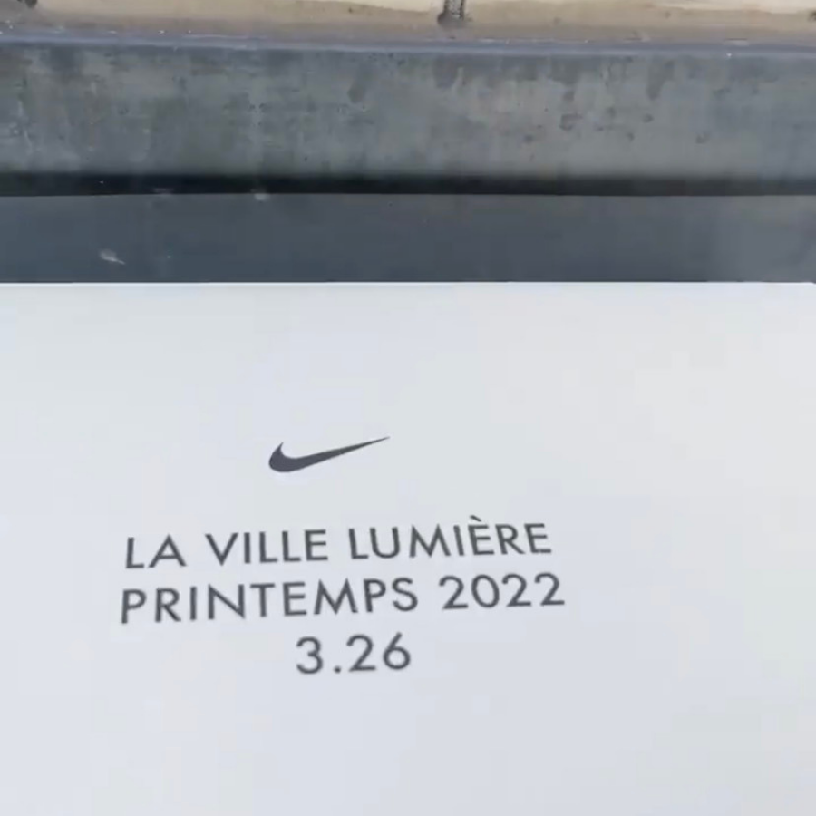 nike-cho-ra-mat-phien-ban-air-max-1-city-of-light-danh-cho-air-max-day-2022