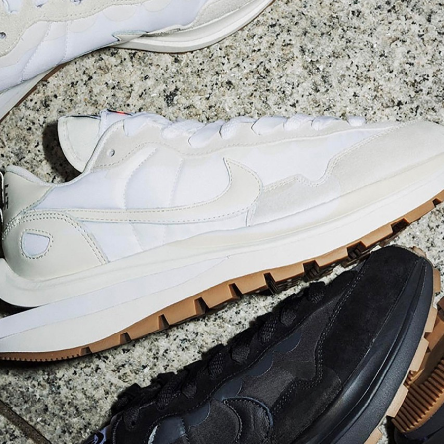 sacai-x-nike-vaporwaffle-white-sail-va-black-gum-chuan-bi-duoc-phat-hanh