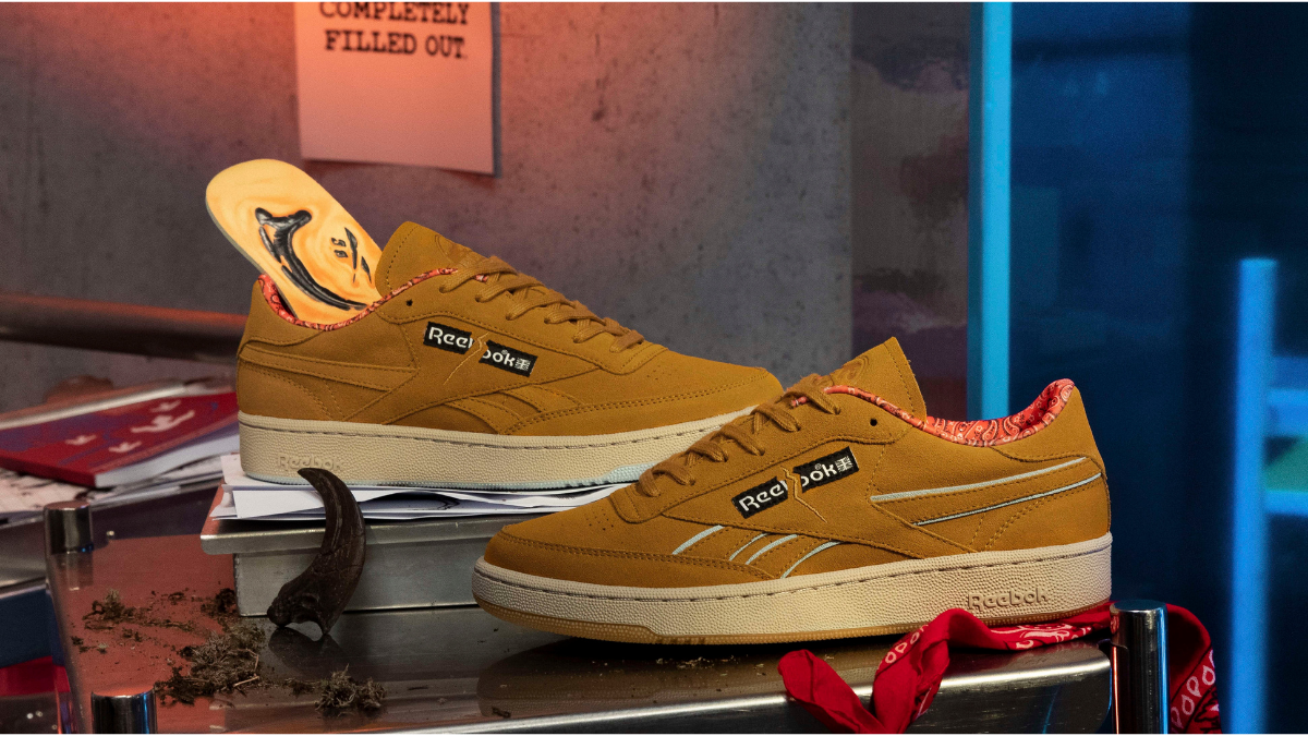 mot-ve-tham-quan-toi-cong-vien-ky-jura-cung-reebok