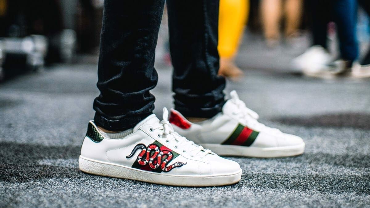 tai-sao-giay-the-thao-co-the-tro-thanh-mot-nen-cong-nghiep-ti-do