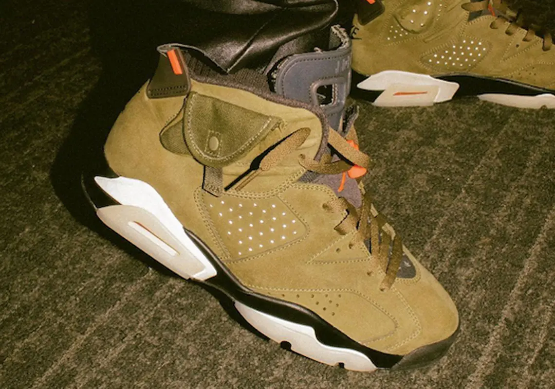 Legit check: Huong dan cach phan biet Air Jordan 6 Cactus Jack Travis Scott Real va Fake
