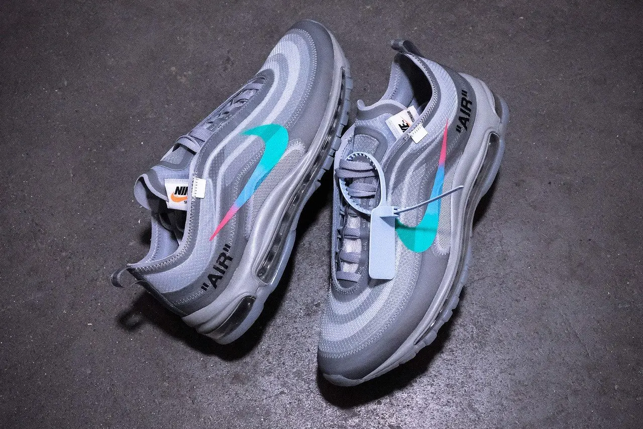 Legitcheck: Cach phan biet Off White Nike Air Max 97 Menta real va fake