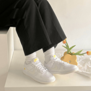 Giay Nike Dunk Low 'Valentine's Day Yellow Heart' FD0803-100