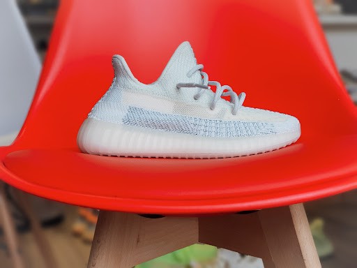 Hinh anh 1: Top 7 doi Yeezy xinh dep danh cho nu