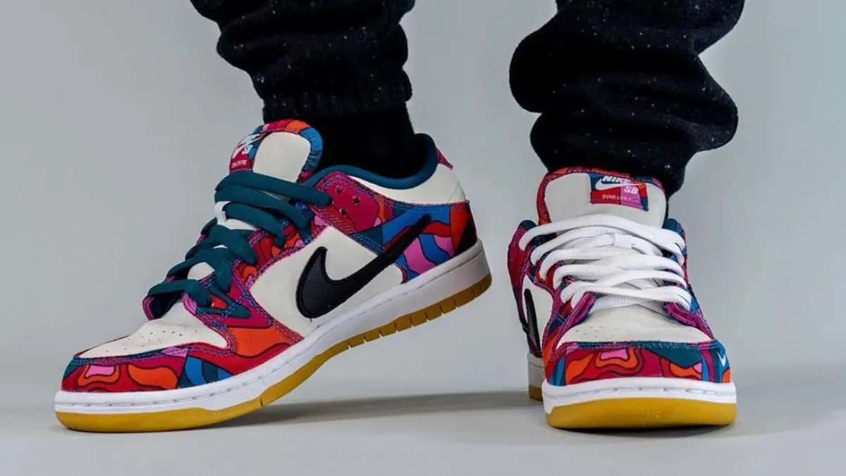 Nike Dunk va Nike SB Dunk duoc hinh thanh va phat trien nhu the nao?