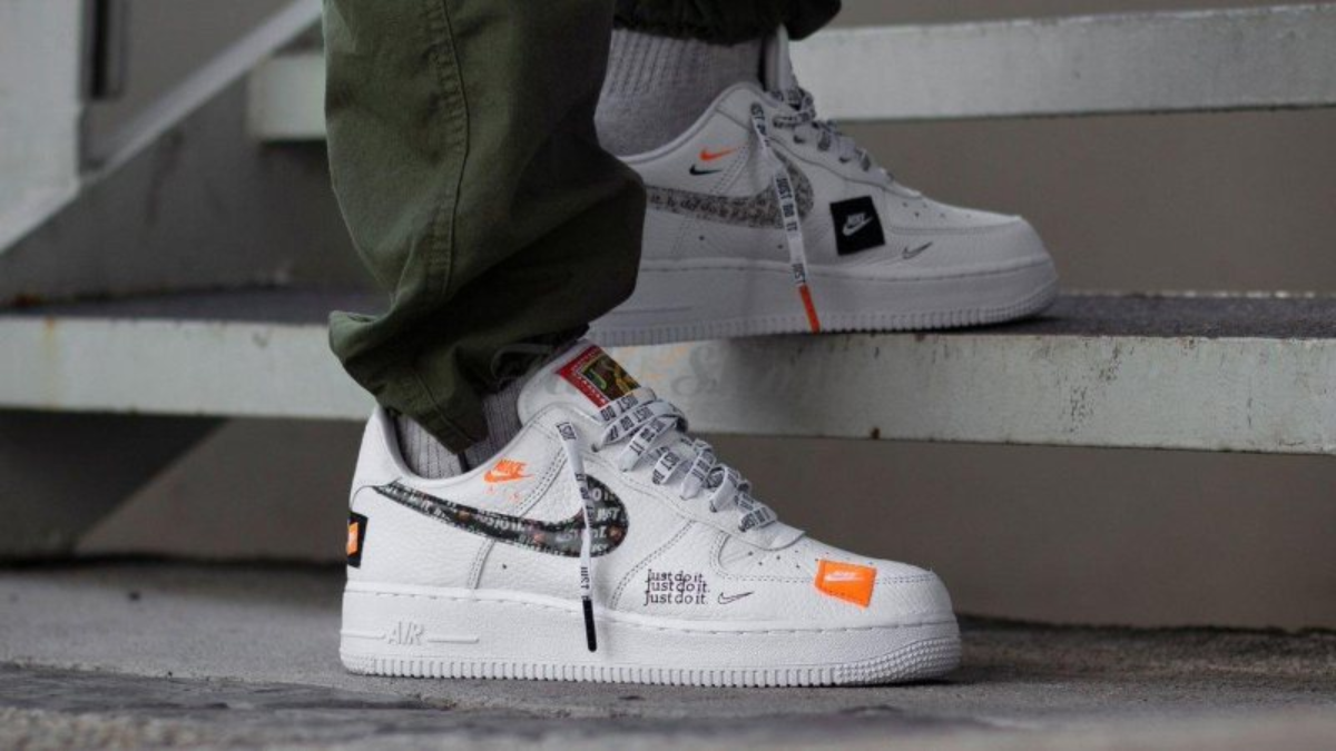 Hinh anh 1: Lich su dang sau Louis Vuitton Nike Air Force 1 cua Virgil Abloh