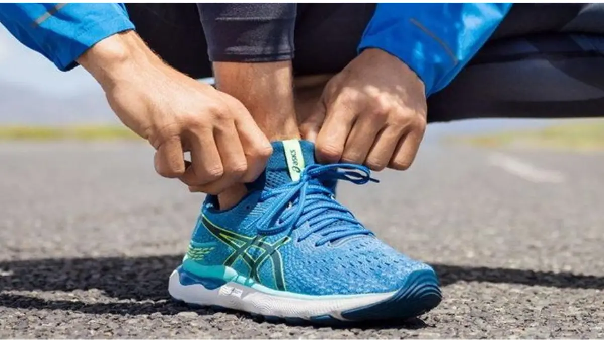 Asics duoc san xuat o dau? Ban co biet khong