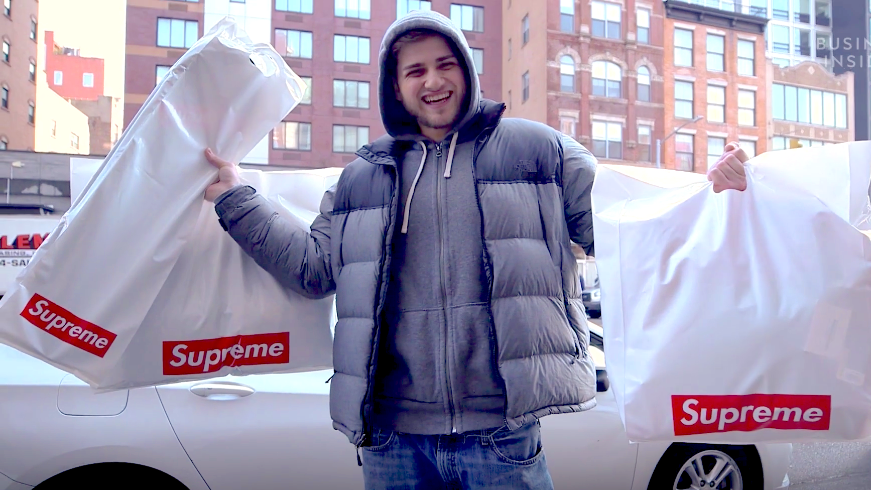 Hinh anh 1: Nhung dieu co the ban chua biet ve thuong hieu "Supreme" (Phan 2)