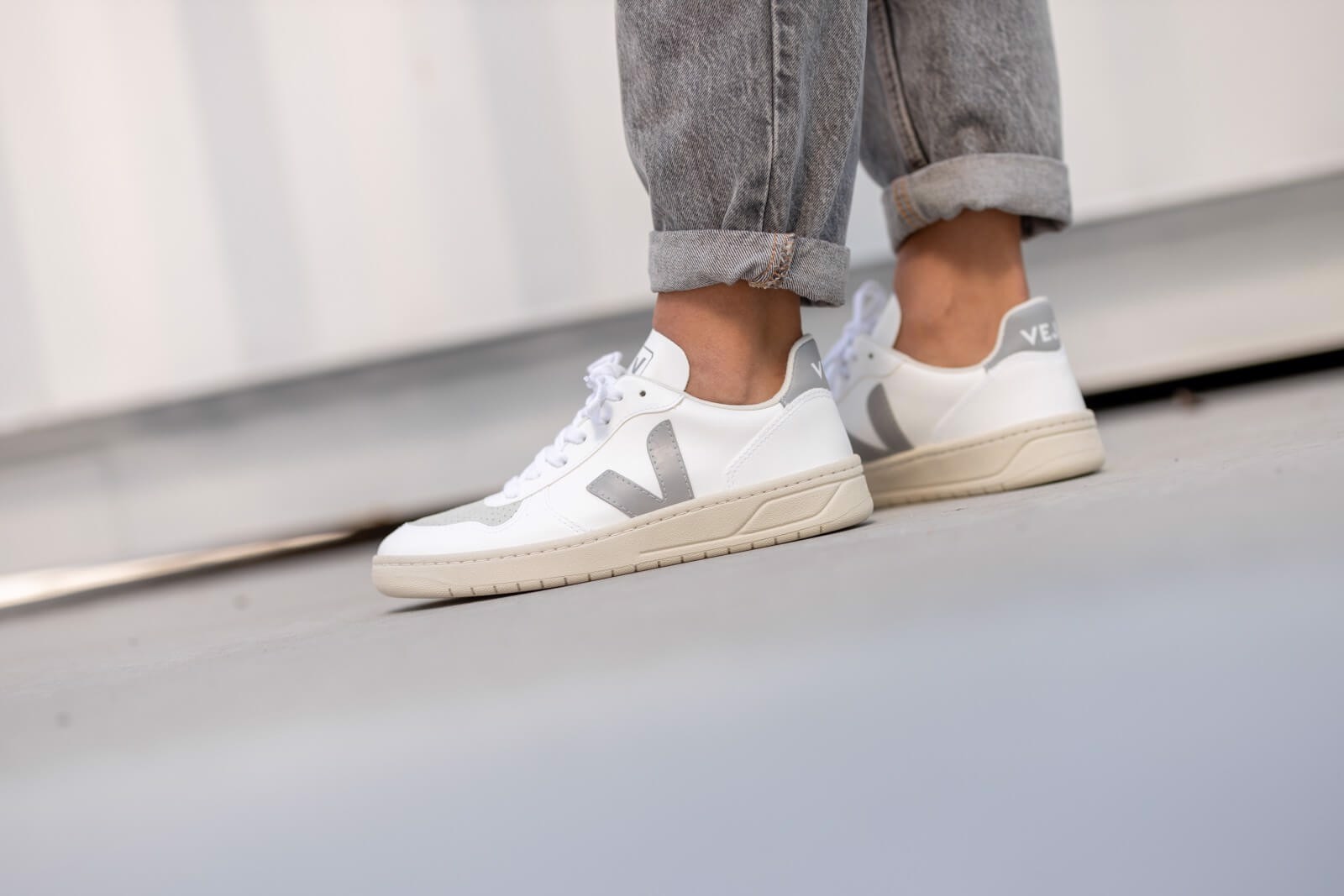 Hinh anh 3: Top nhung doi luxury Sneaker tuyet voi nhat trong he 2021