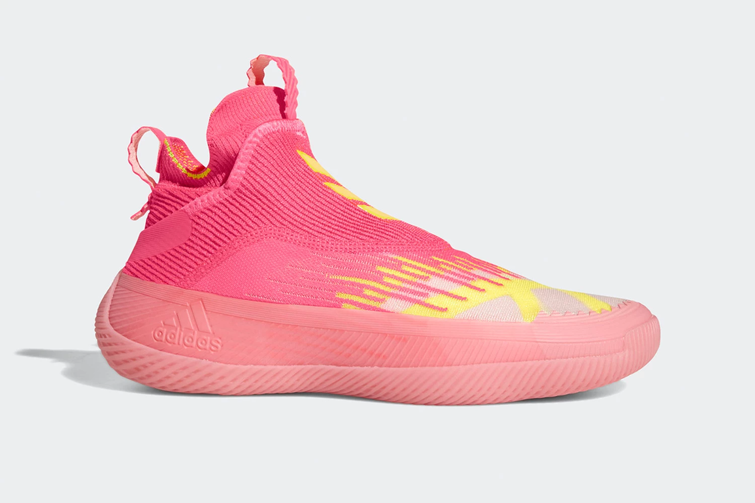 nhung-doi-giay-cho-thay-adidas-la-mvp-cua-mua-giai-nay