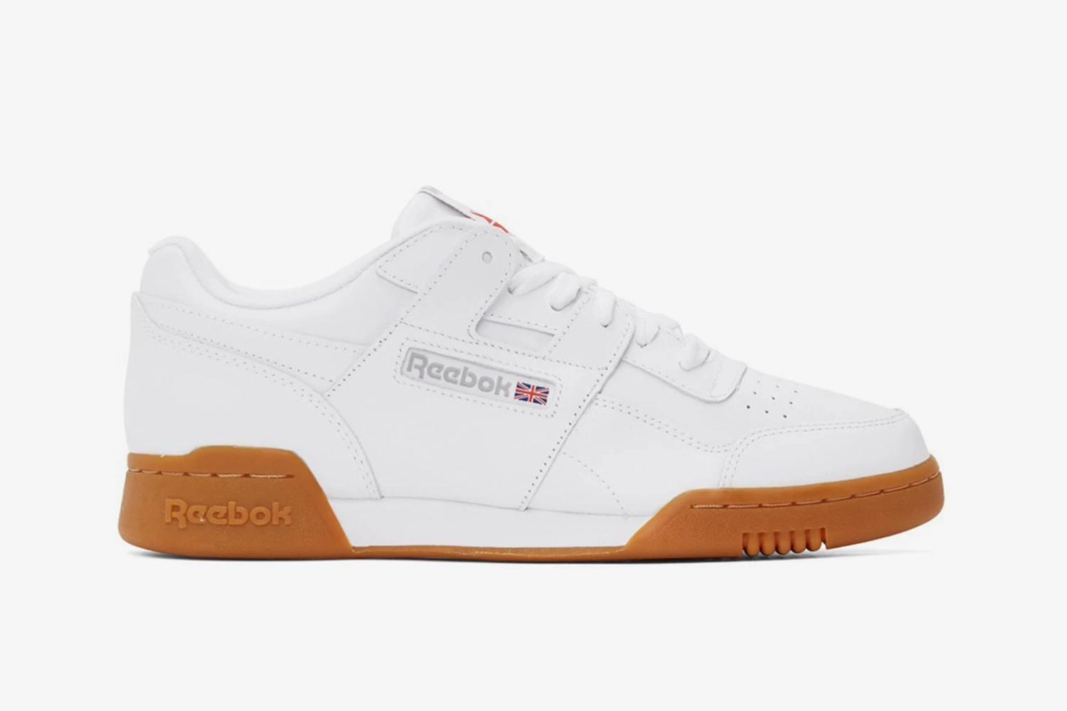 top-nhung-doi-giay-sneaker-de-cao-su-tot-nhat-ban-nen-so-huu-ngay