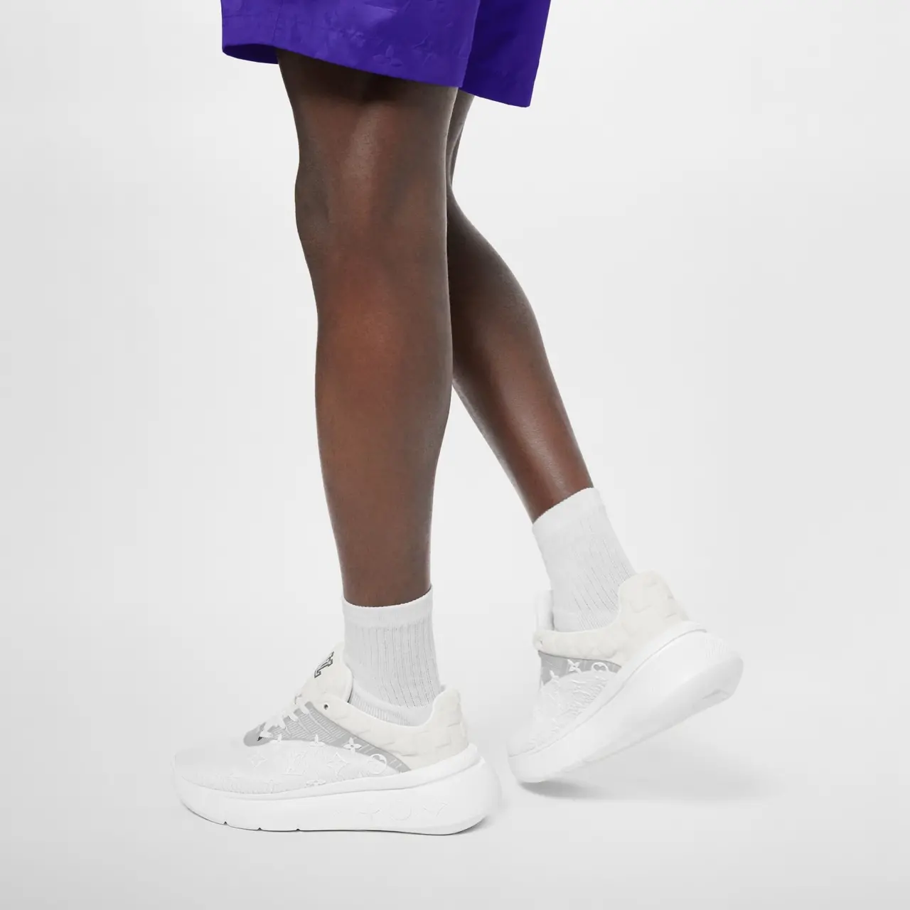 Alternative view of Giày Louis Vuitton Show Up Trainers "White" 1A9JR2