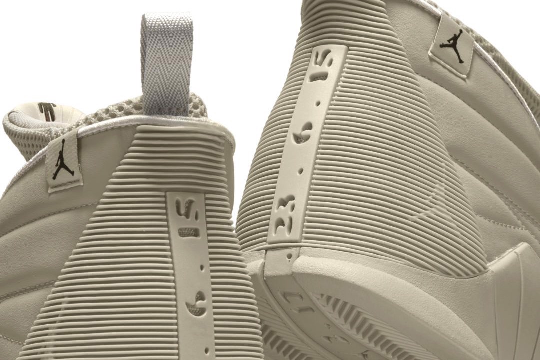 cung-ngam-nhin-phien-ban-billie-eilish-x-air-jordan-15