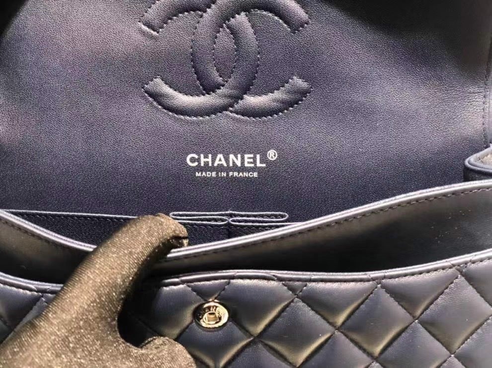 Mua túi Chanel rẻ nhất bao nhiêu cập nhật giá mới nhất năm 2023