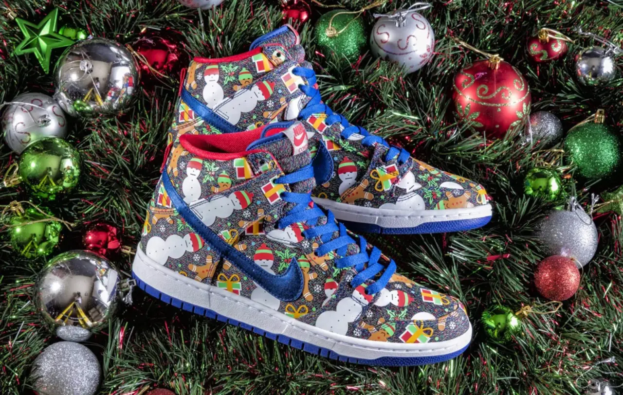 Top 10 doi sneaker thu vi nhat moi thoi dai danh cho mua Giang Sinh