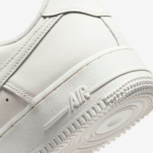 Giay Nike Air Force 1 Low '07 LV8 'Needlework' FJ4559-133