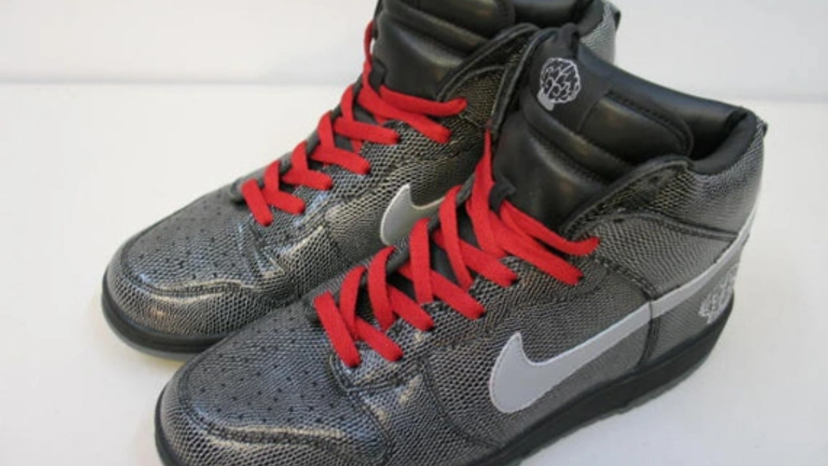 10 đôi sneaker đắt nhất được bán tại cuộc đấu giá 'HEAT' (Phần 2) Hinh anh 11: 10 doi sneaker dat nhat duoc ban tai cuoc dau gia 'HEAT' (Phan 2)