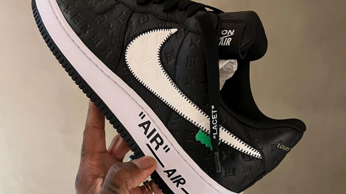 10 đôi sneaker đắt nhất được bán tại cuộc đấu giá 'HEAT' (Phần 2) Hinh anh 4: 10 doi sneaker dat nhat duoc ban tai cuoc dau gia 'HEAT' (Phan 2)