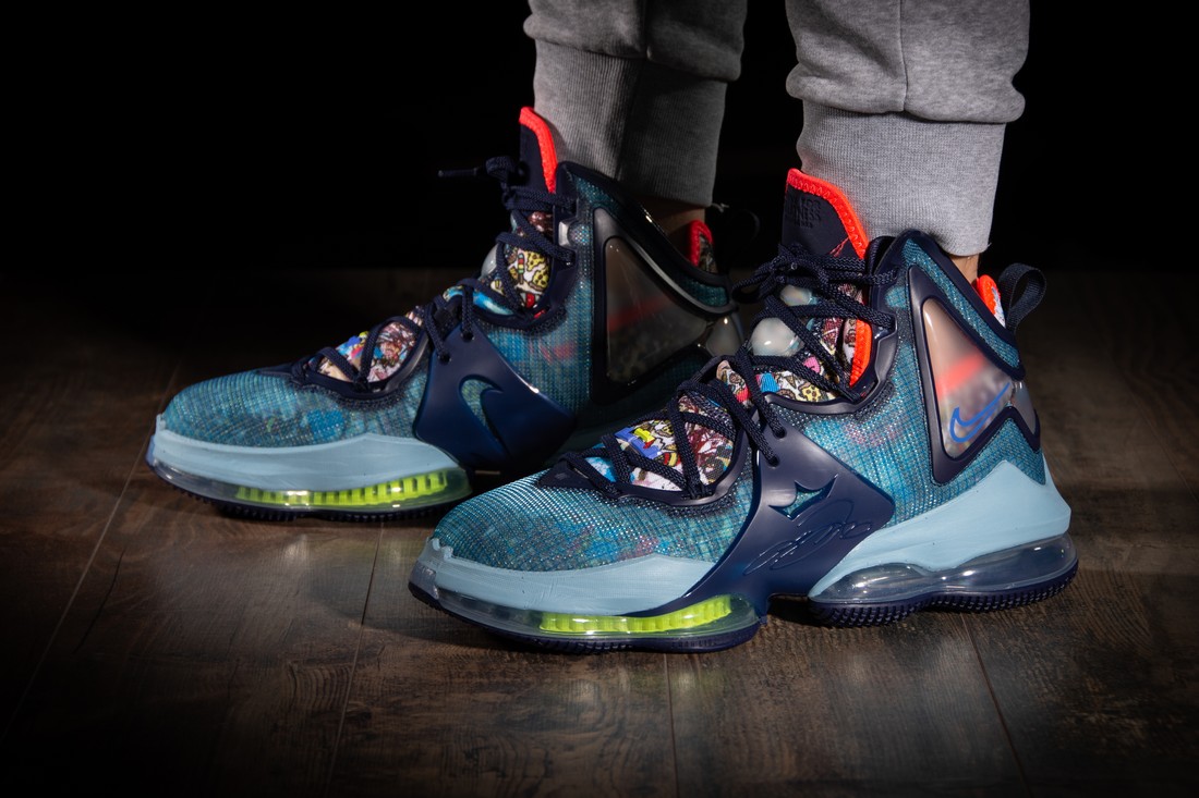 Những phối màu Nike Lebron 19 được săn đón nhiều nhất Hinh anh 5: Nhung phoi mau Nike Lebron 19 duoc san don nhieu nhat