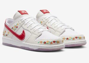 Giay Nike SB Dunk Low Decon N7 'Opti Yellow University Red' FD6951-700