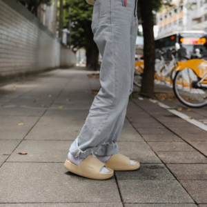 Dep Nike Wmns Calm Slide 'Sesame' DX4816-200