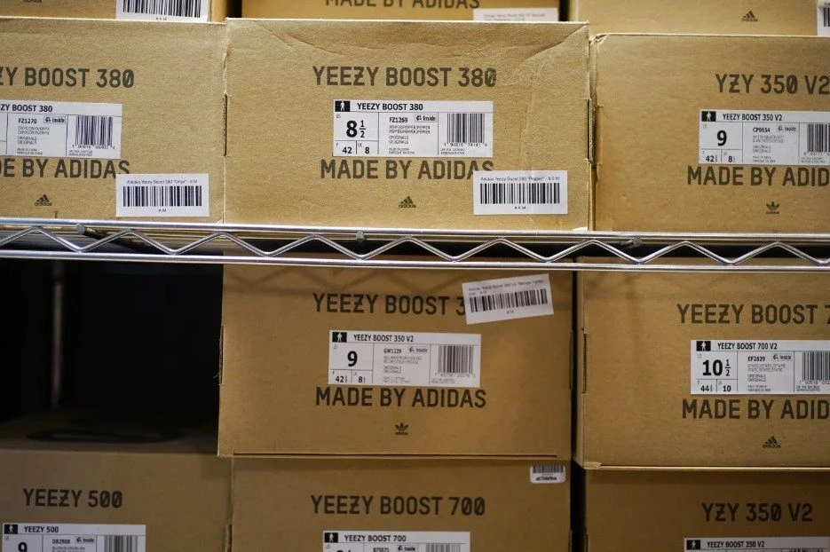 Hinh anh 3: Adidas co that da lo 441 trieu do la trong nam qua sau khi chia tay Kanye?