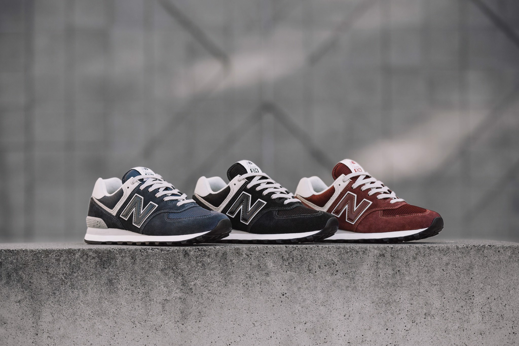 Hinh anh 2: Danh sach 5 thiet ke giay New Balance ban khong the bo lo trong dip 30/4 nay