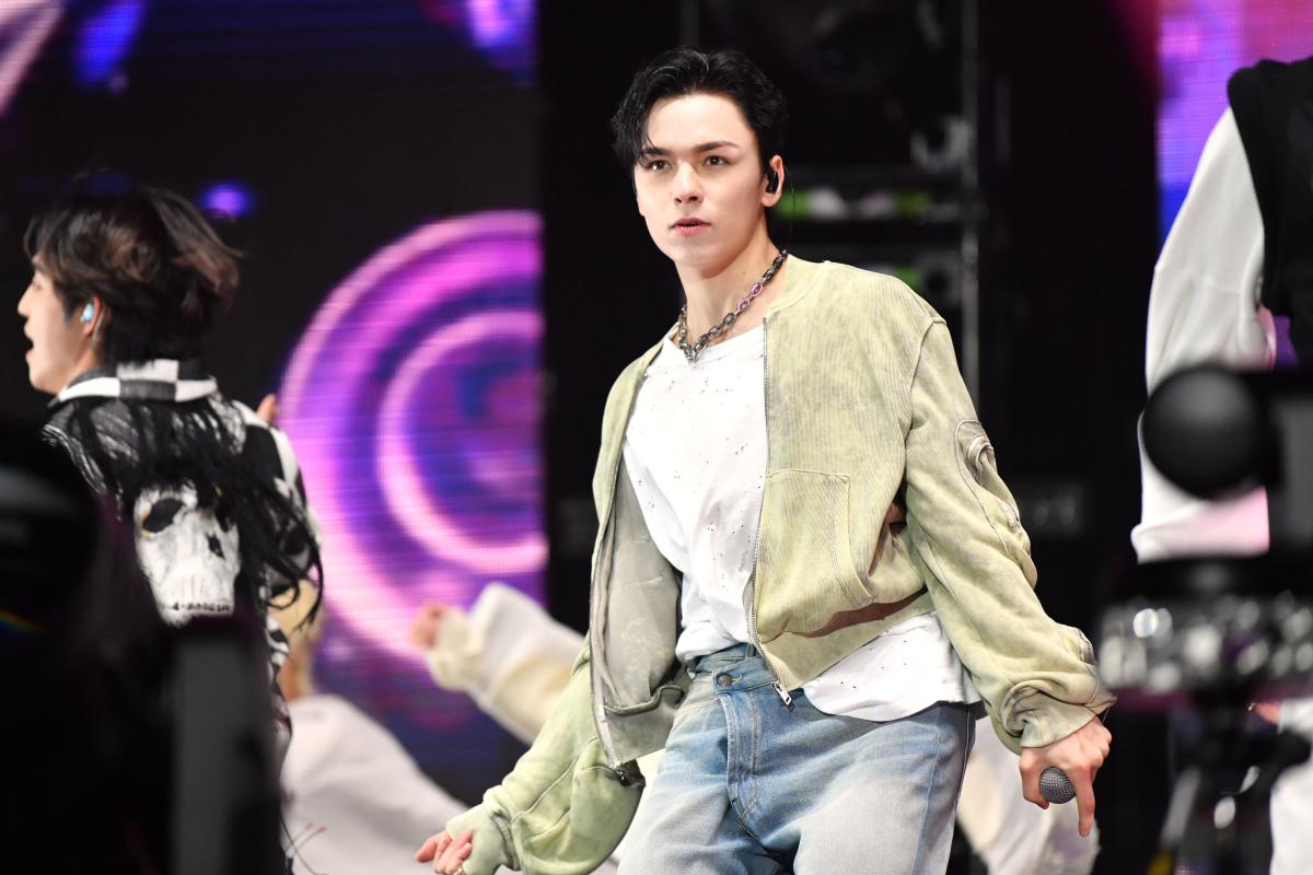 Hinh anh 7: Vernon (SEVENTEEN) dam nhan vai tro dai su thuong hieu Kenzo