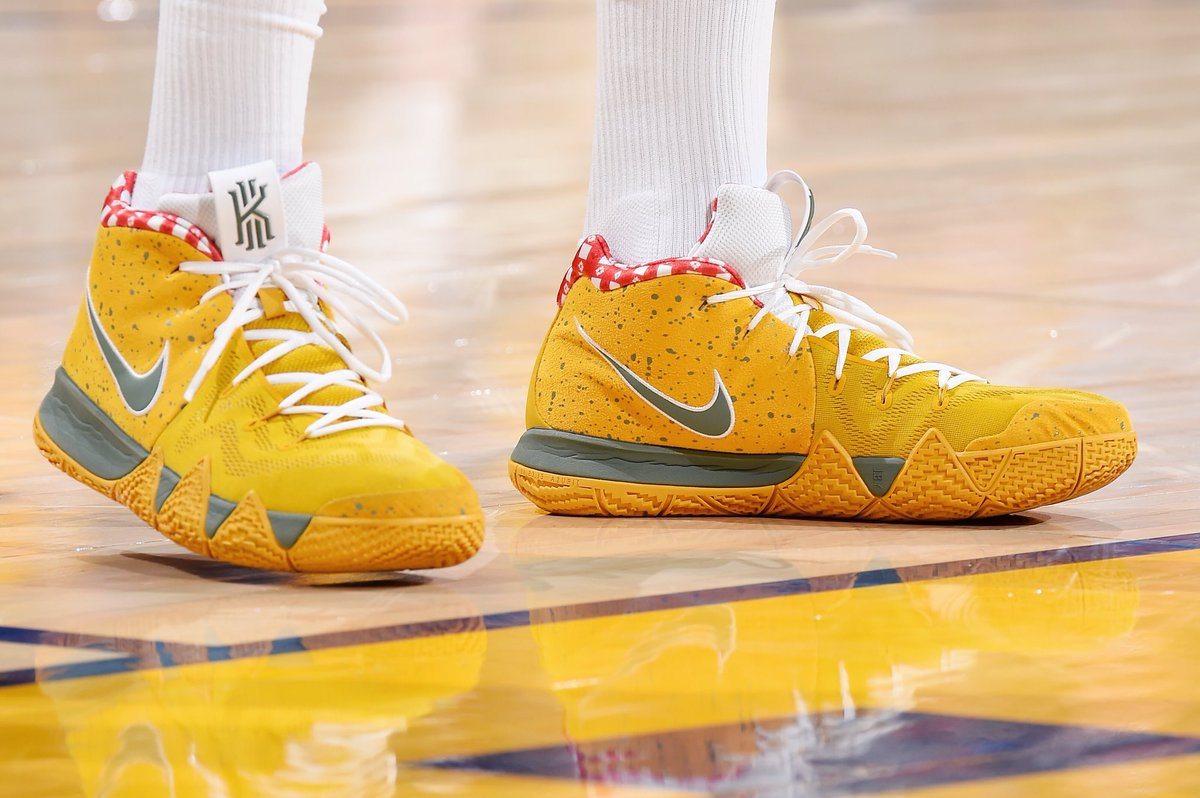 Tại sao dòng giày Kyrie 4 lại hot đến vậy? Hinh anh 3: Tai sao dong giay Kyrie 4 lai hot den vay?