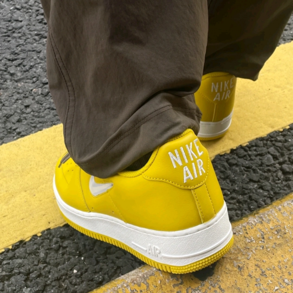 Giày Nike Air Force 1 Low ’07 Retro ‘Yellow’ FJ1044-700 - Hình ảnh 3