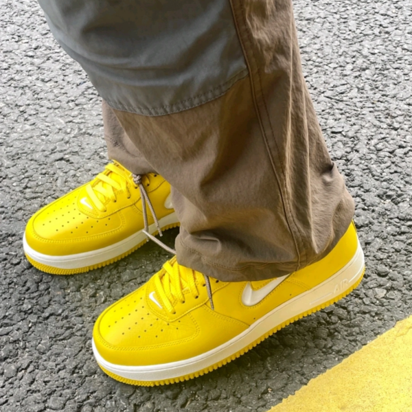 Giày Nike Air Force 1 Low ’07 Retro ‘Yellow’ FJ1044-700 - Hình ảnh 5